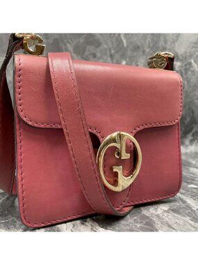 Gucci Shoulder Bag Pink Leather Logo Gold